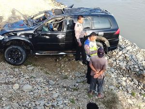 Mobil di Langkat Terjun ke Sungai, 1 Orang Tewas-2 Terluka