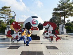 Bola Raksasa Akan Diarak di Surabaya Sambut Piala Dunia U-17