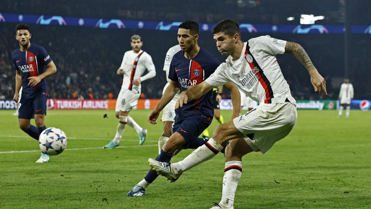 Jadwal Liga Champions: AC Milan vs PSG. (Foto: REUTERS/GONZALO FUENTES)