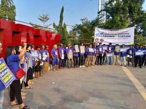 Anak Muda Karawang Siap Bantu Menangkan Prabowo-Gibran Anak Muda Karawang Siap Bantu Menangkan Prabowo-Gibran
