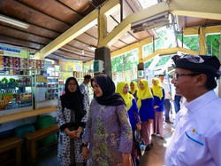 40 UMKM Banyuwangi Dibantu Pasang Listrik Gratis