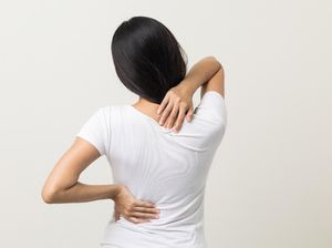 Ada Kista di Tulang Belakang? Begini Cara Mengatasinya!