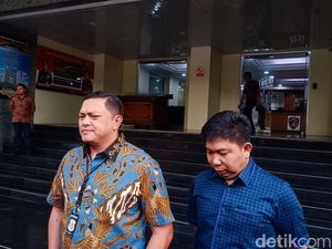 Polisi Periksa 15 Saksi Terkait Petugas Imigrasi Tewas Jatuh dari Apartemen Polisi Periksa 15 Saksi Terkait Petugas Imigrasi Tewas Jatuh dari Apartemen