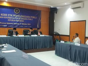 Pembelaan Anggota KPU Pangkep Soal Tudingan Kader Parpol Pembelaan Anggota KPU Pangkep Soal Tudingan Kader Parpol