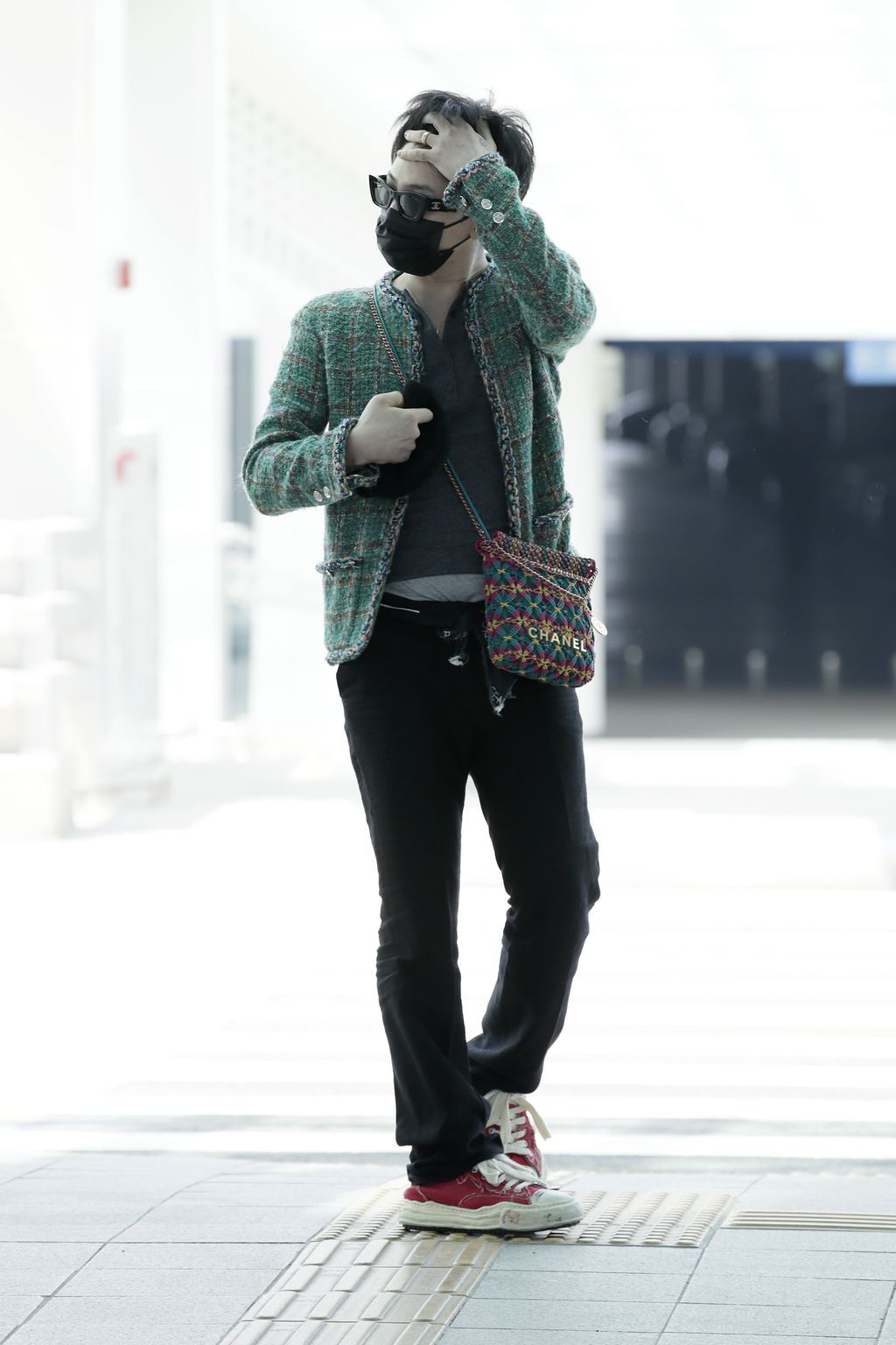 INCHEON, SOUTH KOREA - MAY 08: G-Dragon of South Korean boy band Bigbang is seen on departure at Incheon International Airport on May 08, 2023 in Incheon, South Korea. (Photo by Han Myung-Gu/WireImage)