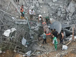 Gaza Kembali Digempur Israel, 123 Orang Tewas dalam 24 Jam Gaza Kembali Digempur Israel, 123 Orang Tewas dalam 24 Jam