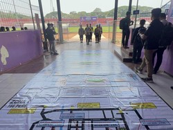 1.300 Personel Gabungan Amankan Laga Persik vs Persebaya