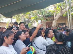 Kunjungi Kampung Alor Kupang, Kaesang Janji Bangun Sumur Air Bersih