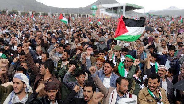 Lautan Manusia di Sanaa Yaman Dukung Palestina