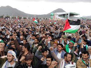 Lautan Manusia di Sanaa Yaman Dukung Palestina