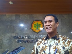 Jadi Mentan Lagi, Amran Sulaiman Serahkan Gajinya buat Yatim Piatu