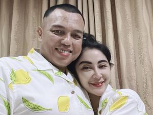 Cara Uut Permatasari Cairkan Sikap Suami yang Dingin Cara Uut Permatasari Cairkan Sikap Suami yang Dingin