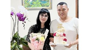 Momen Uut Permatasari dan Suami Rayakan Ultah hingga Syukuran