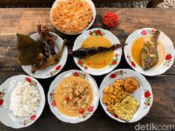 Omah Yung Ginah: Sedapnya Mangut Lele dan Jangan Lombok di Resto Asri Nuansa Jogja