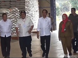 Jokowi Wanti-wanti Lampung Harus Selalu Punya Stok Beras
