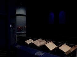 Perpustakaan Inggris Gelar Pameran Evolusi Fantasi Kuno hingga Modern