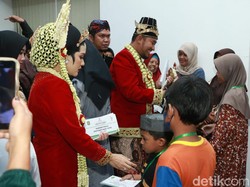 Bupati Fauzi Santuni Anak Yatim-Dilantik Jadi Arya Wiraraja di HUT Sumenep