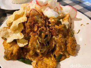 Gado-gado Racikan Mak Gobang yang Terkenal di BSD Gado-gado Racikan Mak Gobang yang Terkenal di BSD