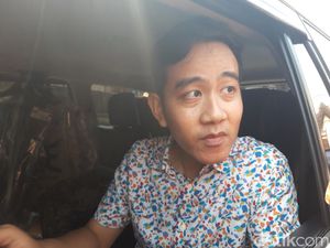Jawaban Gibran Usai Disebut PDIP Membangkang Jawaban Gibran Usai Disebut PDIP Membangkang