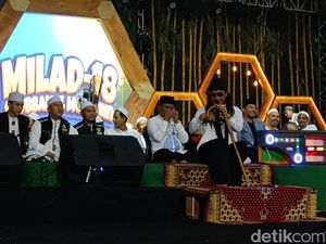 Prabowo Minta Maaf Batal Hadir di Milad Majelis Syubbanul Muslimin