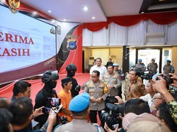 Lansia di Kalsel Sebar Poster Ujaran Kebencian Etnis Cina Ditangkap