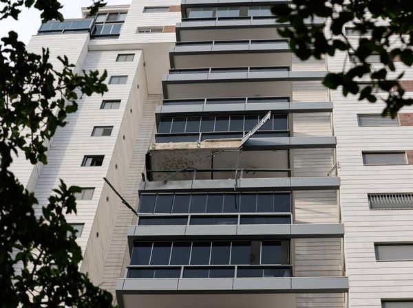 Kondisi Gedung di Israel Usai Dihantam Roket Hamas