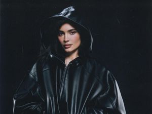 Belum Rilis, Lini Busana Kylie Jenner Dituduh Plagiat Karya Desainer Belum Rilis, Lini Busana Kylie Jenner Dituduh Plagiat Karya Desainer