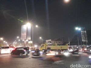 Demonstran Bubar, Lalin di Jalan AP Pettarani Makassar Mulai Lancar