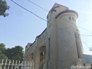 Menepis Mistis Pintu Kali Jagir Menuju Kawasan Heritage Surabaya Menepis Mistis Pintu Kali Jagir Menuju Kawasan Heritage Surabaya