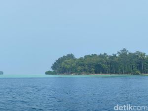 Kapal Speedboat Terbalik di Perairan Pulau Rambut Kepulauan Seribu