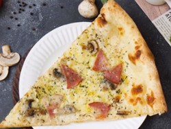 Puas Kenyang! Pizza Kekinian Jumbo yang Ada di 5 Tempat Ini Puas Kenyang! Pizza Kekinian Jumbo yang Ada di 5 Tempat Ini