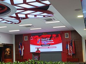 Hasto PDIP Bicara Sulitnya Demokrasi karena Kembalinya Nepotisme