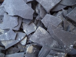 3 Jenis Batu Alam yang Jarang Berjamur Cocok untuk Dinding Depan Rumah