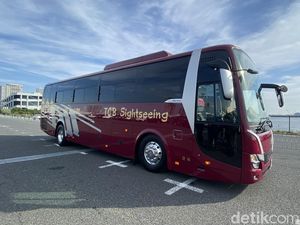 Nggak Ada di Indonesia, Ini Rasanya Duduk di Bus Mitsubishi Fuso Nggak Ada di Indonesia, Ini Rasanya Duduk di Bus Mitsubishi Fuso