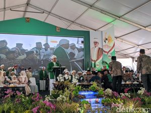 PBNW Minta Ribuan Santri di Lombok Timur Dukung Prabowo-Gibran PBNW Minta Ribuan Santri di Lombok Timur Dukung Prabowo-Gibran