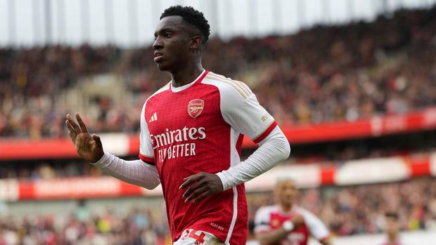 Arsenal's Eddie Nketiah celebrates scoring his side's first goal during the English Premier League soccer match between Arsenal and Sheffield United at Emirates Stadium in London, Saturday, Oct. 28, 2023.(AP Photo/Kirsty Wigglesworth)