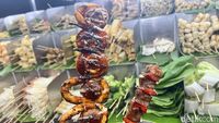 Nikmatnya Sate ala Korea di Alun-Alun Bekasi, Harganya Rp 3 Ribuan!