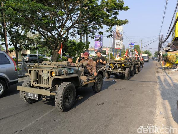 Potret Antusiasme Warga Saat Kirab Tapak Tilas Sawunggaling Menagih Janji