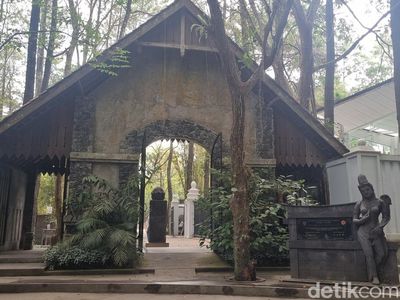 Mengagumi Keindahan Budaya Jawa di Museum Ullen Sentalu