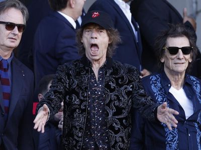 Mick Jagger Nonton El Clasico, Barcelona Gagal Beri Satisfaction