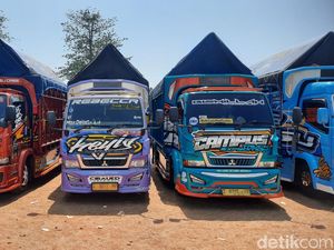 Ratusan Truk Modifikasi Adu Ganteng di Kudus, Ada yang Habis Ratusan Juta Ratusan Truk Modifikasi Adu Ganteng di Kudus, Ada yang Habis Ratusan Juta