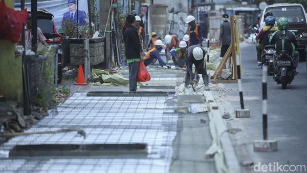 Proyek Trotoar Margonda Depok Dikebut, Begini Progresnya