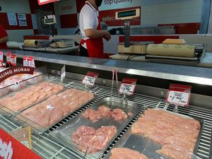 Diskon 20%, Harga Ayam di Transmart Full Day Sale Jadi Lebih Murah