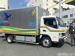 Cerita Konsumen Truk Listrik eCanter: Murah Dibantu Pemerintah, Solusi BBM Mahal