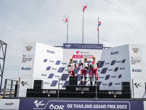 Bikin Indonesia Raya Bergema di Sirkuit Buriram, Veda: Kemenangan yang Tak Mudah Bikin Indonesia Raya Bergema di Sirkuit Buriram, Veda: Kemenangan yang Tak Mudah