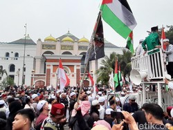Ribuan Umat Muslim Palembang Turun ke Jalan Bela Palestina