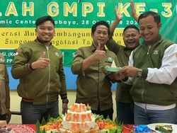 Peringati Hari Sumpah Pemuda, Banom PPP Kenalkan Ganjar-Mahfud ke Gen Z