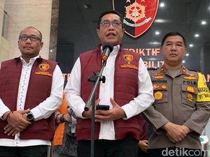 Bareskrim Curigai 3 Orang Bantu Dito Mahendra Saat Kabur di Kasus Senpi Bareskrim Curigai 3 Orang Bantu Dito Mahendra Saat Kabur di Kasus Senpi