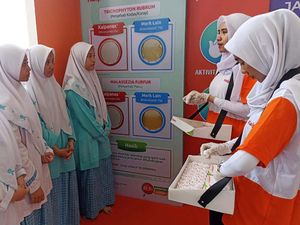 Ponpes Assalafi Al Fitrah Semarang Gelar Edukasi Kesehatan Kulit