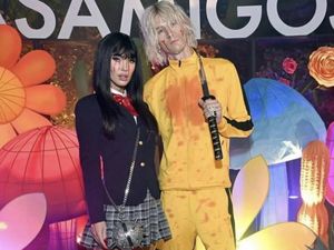 Megan Fox Langgar Demo SAG-AFTRA, Kenakan Kostum Kill Bill di Pesta Halloween Megan Fox Langgar Demo SAG-AFTRA, Kenakan Kostum Kill Bill di Pesta Halloween